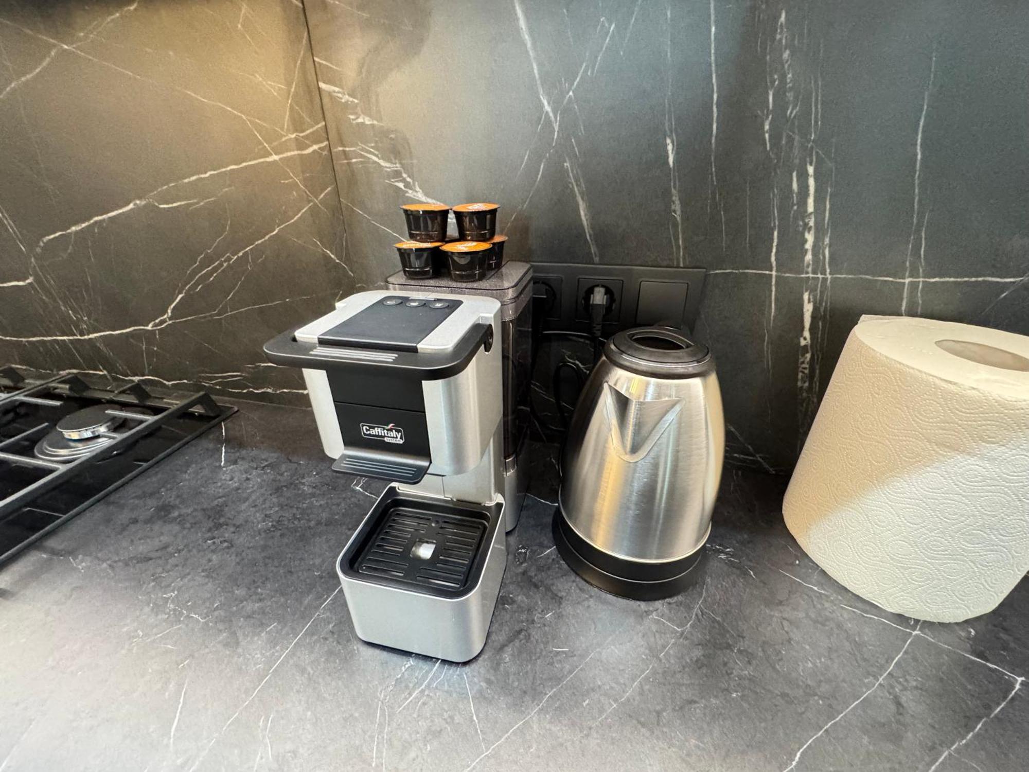 Two Bedroom Apartment In The Center, With Parking, Address Avram Iancu 32 Кишинёв Экстерьер фото